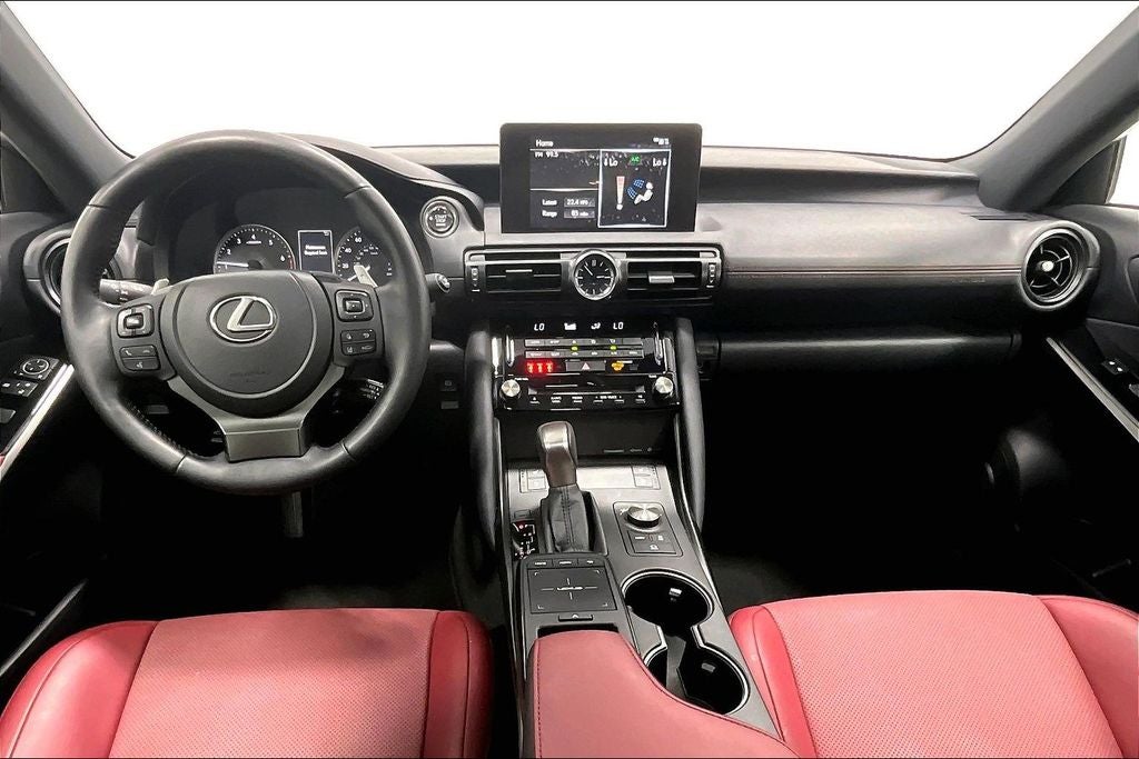 2024 Lexus IS 300