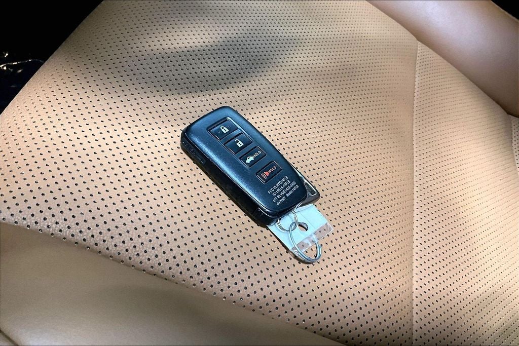 2023 Lexus IS 300