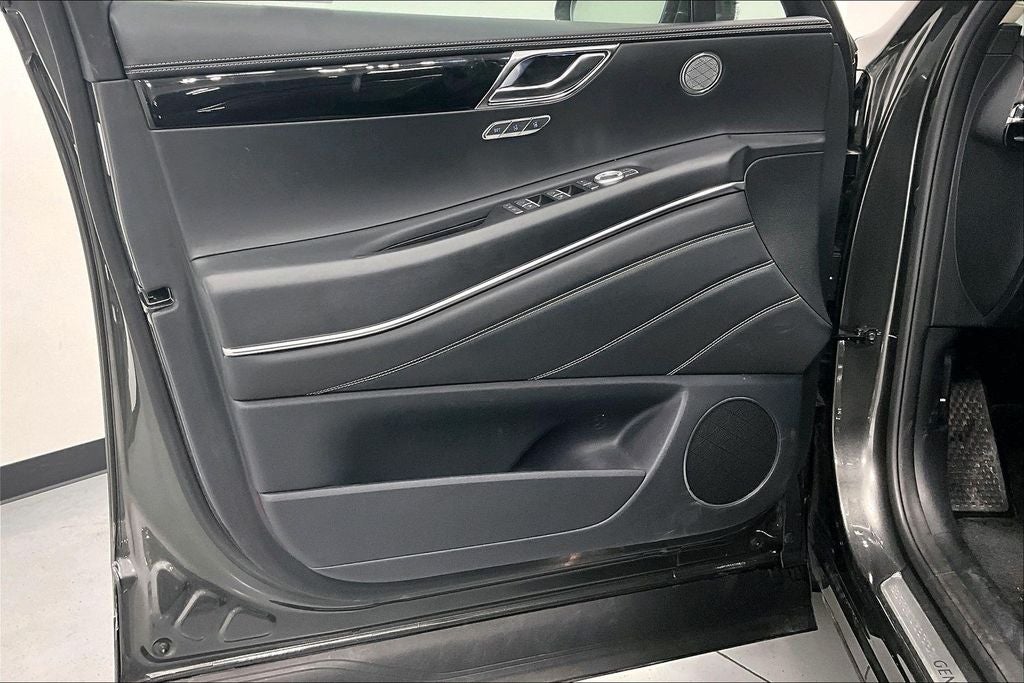 2025 Genesis GV80 2.5T