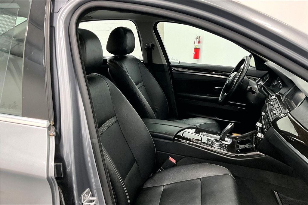 2014 BMW 5 Series 528i