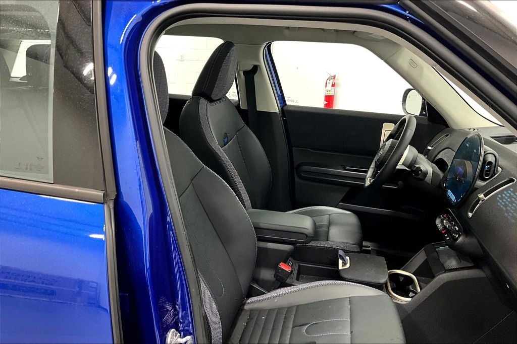 2025 MINI Cooper S Countryman Signature Plus