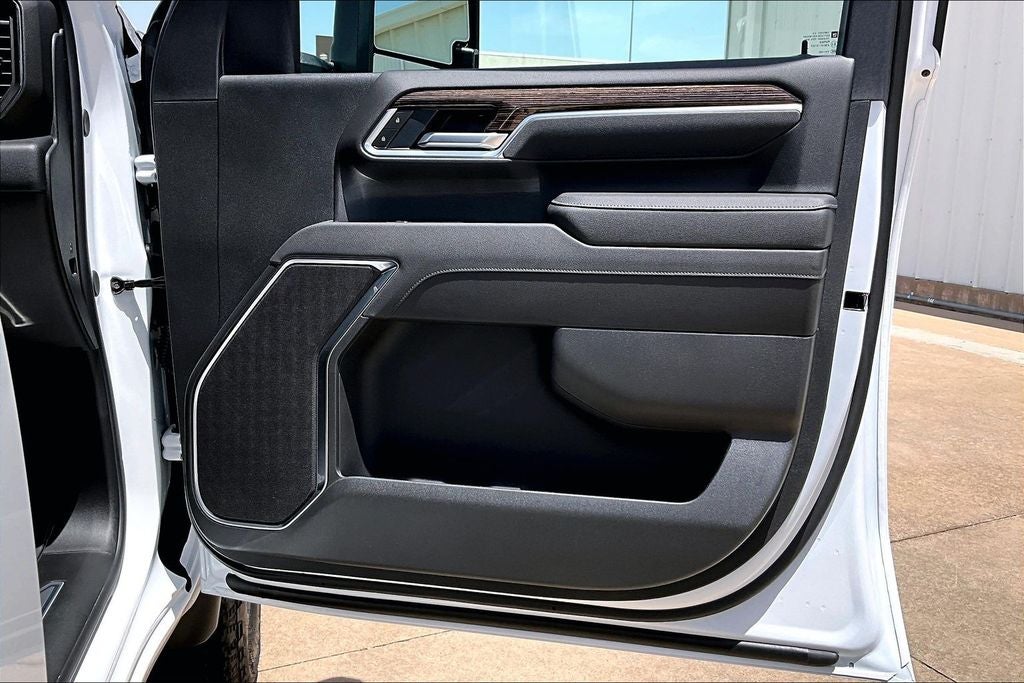 2026 GMC Sierra 2500HD SLE