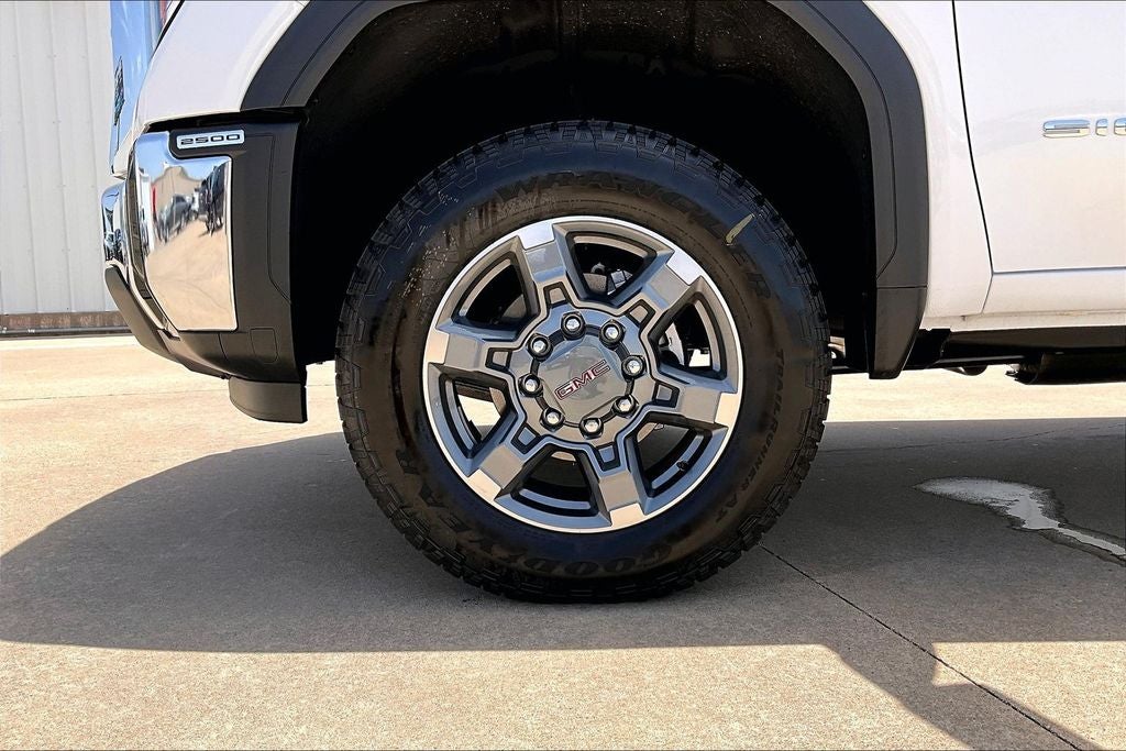 2026 GMC Sierra 2500HD SLE