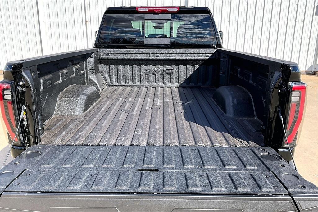 2026 GMC Sierra 2500HD AT4