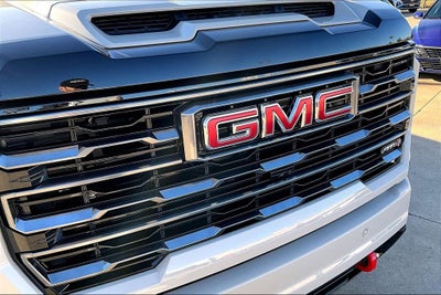 2026 GMC Sierra 2500HD AT4