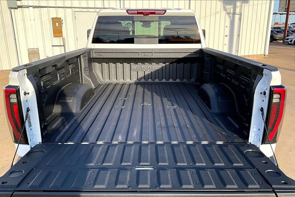 2026 GMC Sierra 2500HD AT4