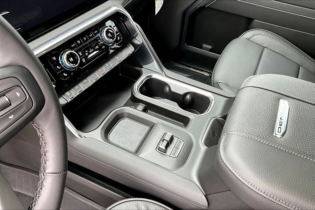 2026 GMC Sierra 2500HD Denali