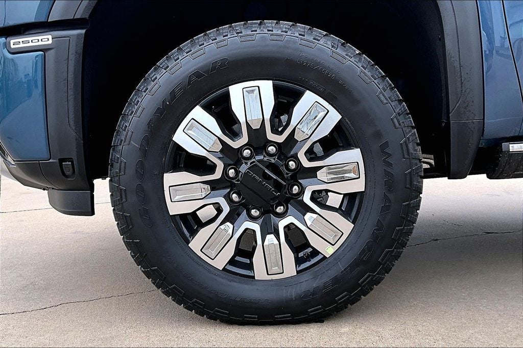 2026 GMC Sierra 2500HD Denali