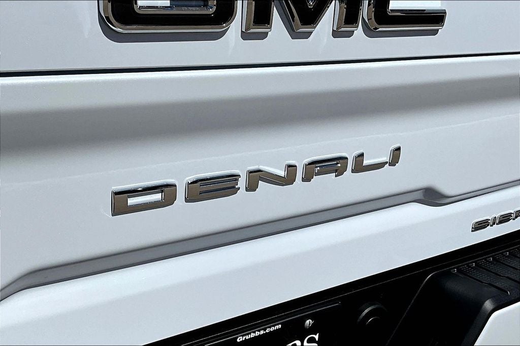 2026 GMC Sierra 2500HD Denali Ultimate