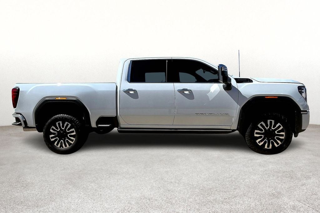2026 GMC Sierra 2500HD Denali Ultimate