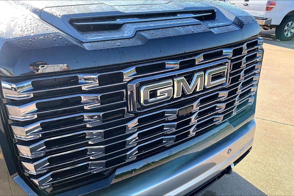 2026 GMC Sierra 2500HD Denali Ultimate