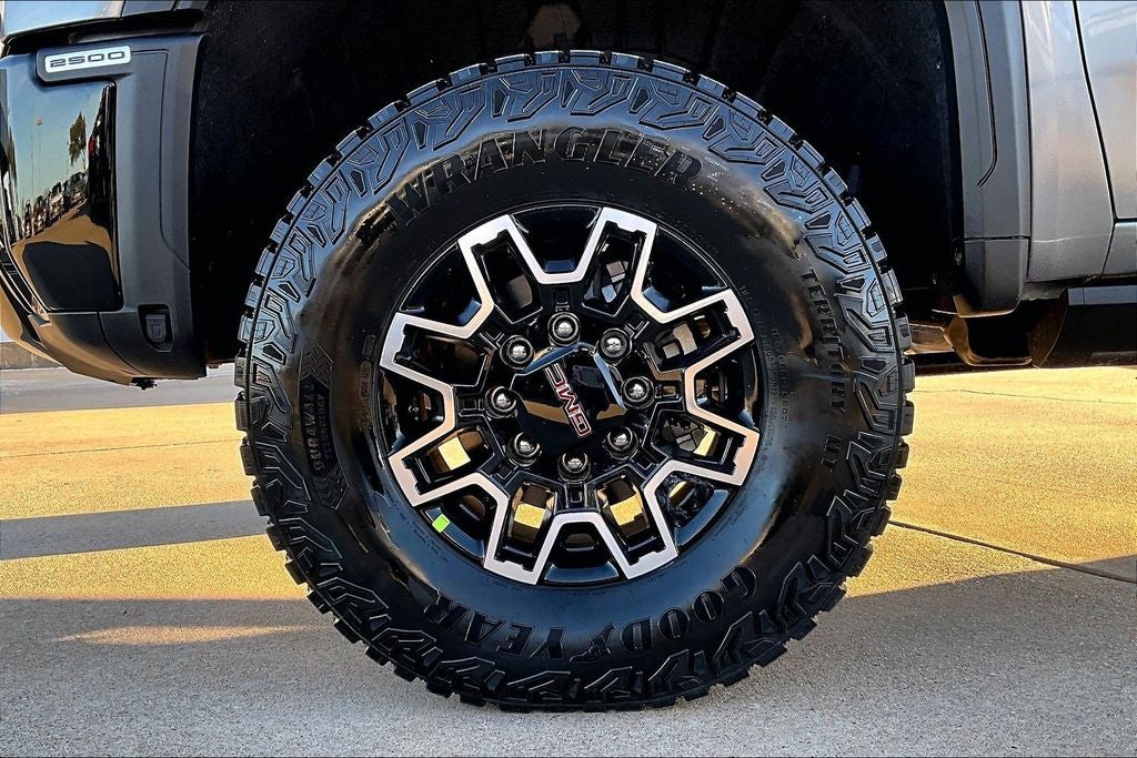 2026 GMC Sierra 2500HD AT4X