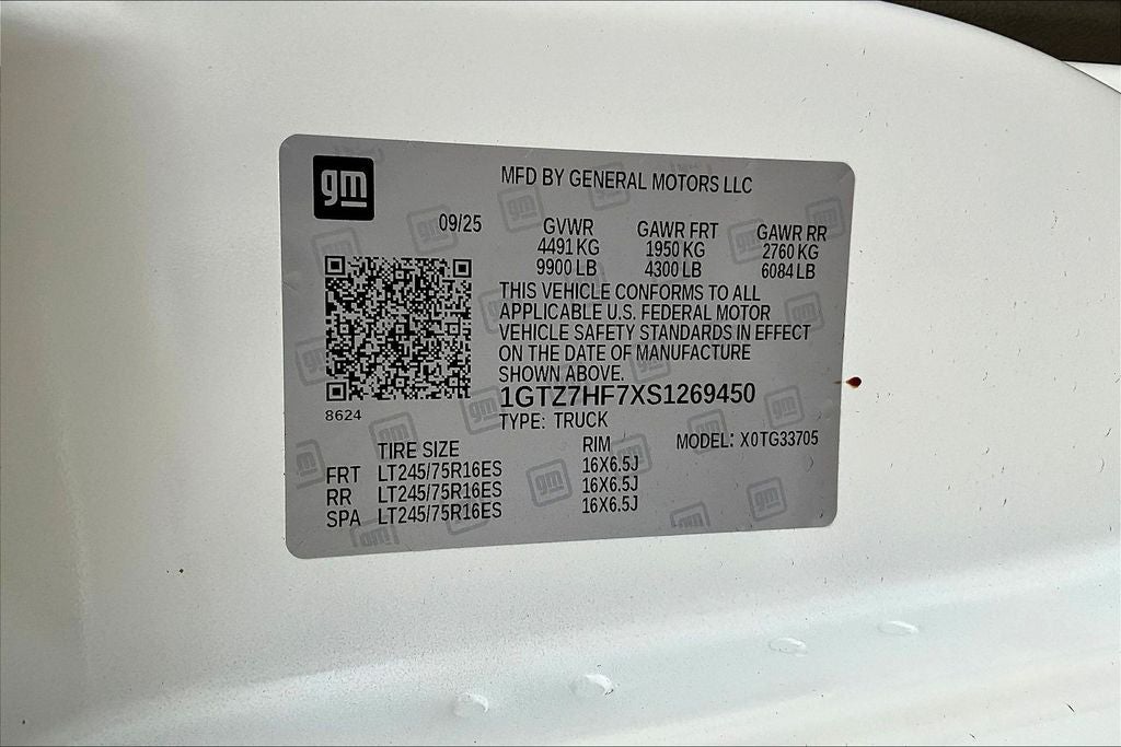 2025 GMC Savana 3500 Work Van