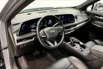 2024 Cadillac XT4 Premium Luxury