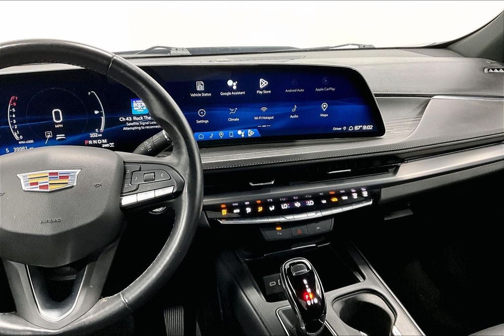 2024 Cadillac XT4 Premium Luxury