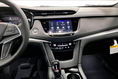 2026 Cadillac XT5 Luxury