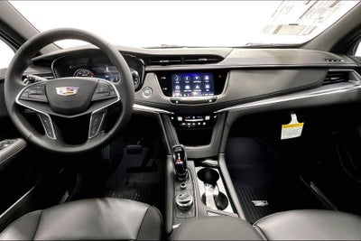 2026 Cadillac XT5 Luxury