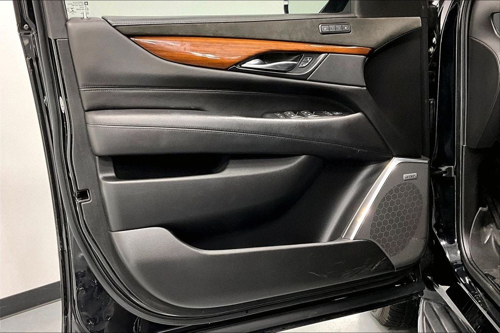 2019 Cadillac Escalade ESV Luxury