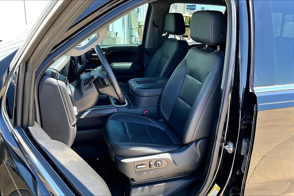 2021 GMC Sierra 1500 SLT