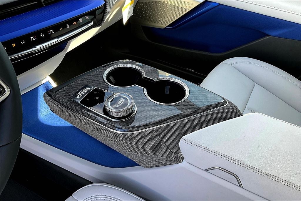 2025 Cadillac OPTIQ Luxury