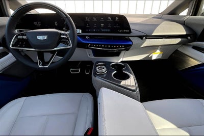 2025 Cadillac OPTIQ Luxury