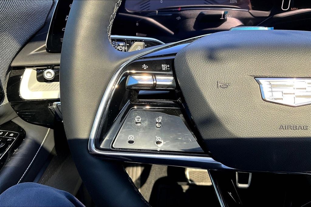 2025 Cadillac OPTIQ Sport