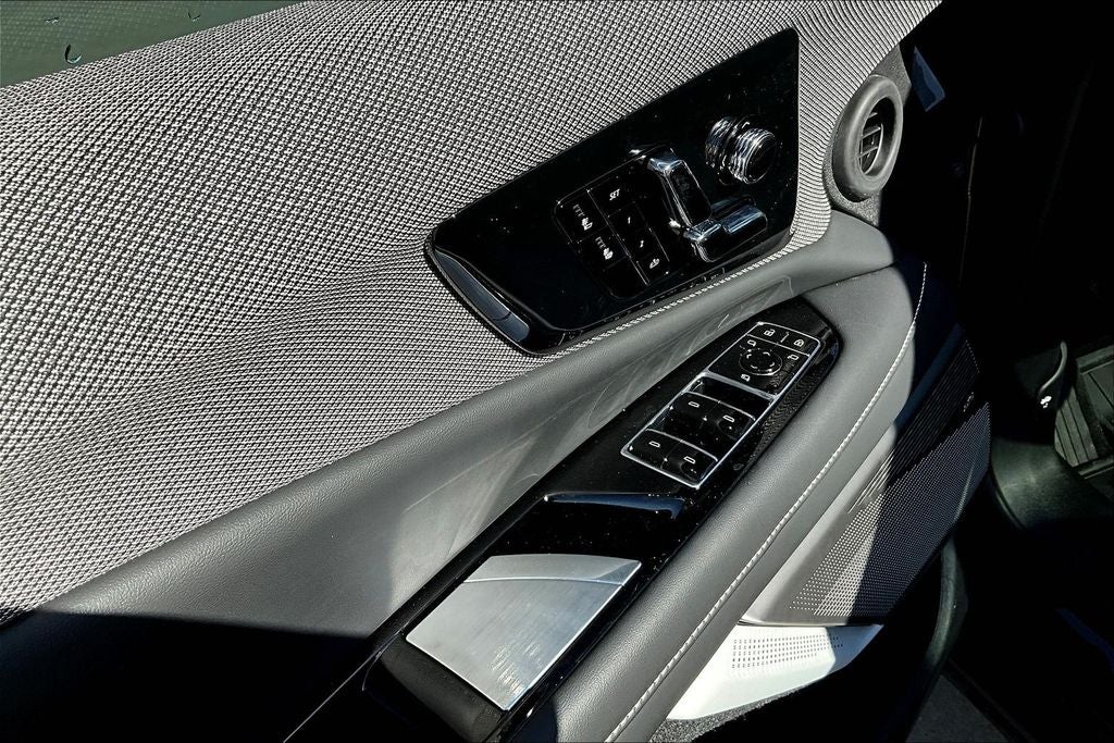 2025 Cadillac OPTIQ Sport