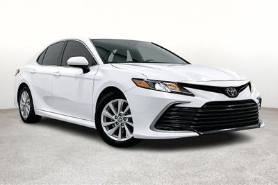 2022 Toyota Camry LE
