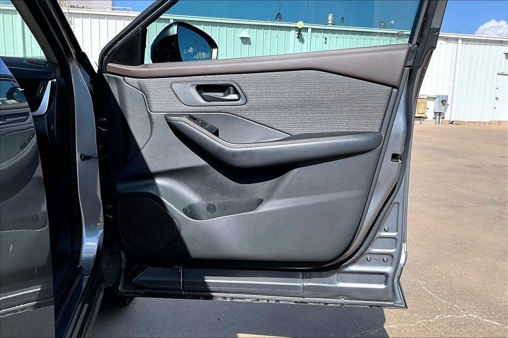2021 Nissan Rogue S