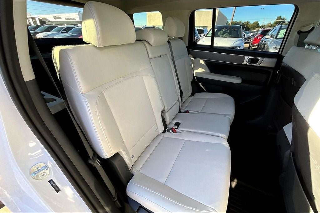 2026 Hyundai Santa Fe SE