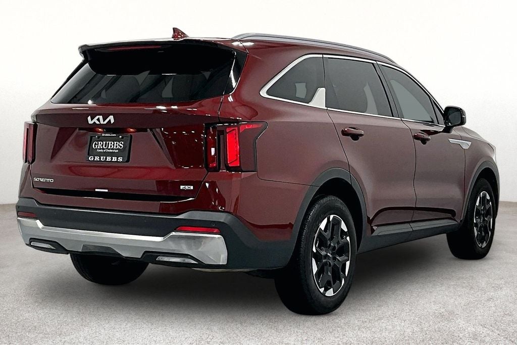 2025 Kia Sorento S