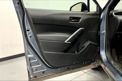 2023 Toyota Corolla Cross Hybrid SE