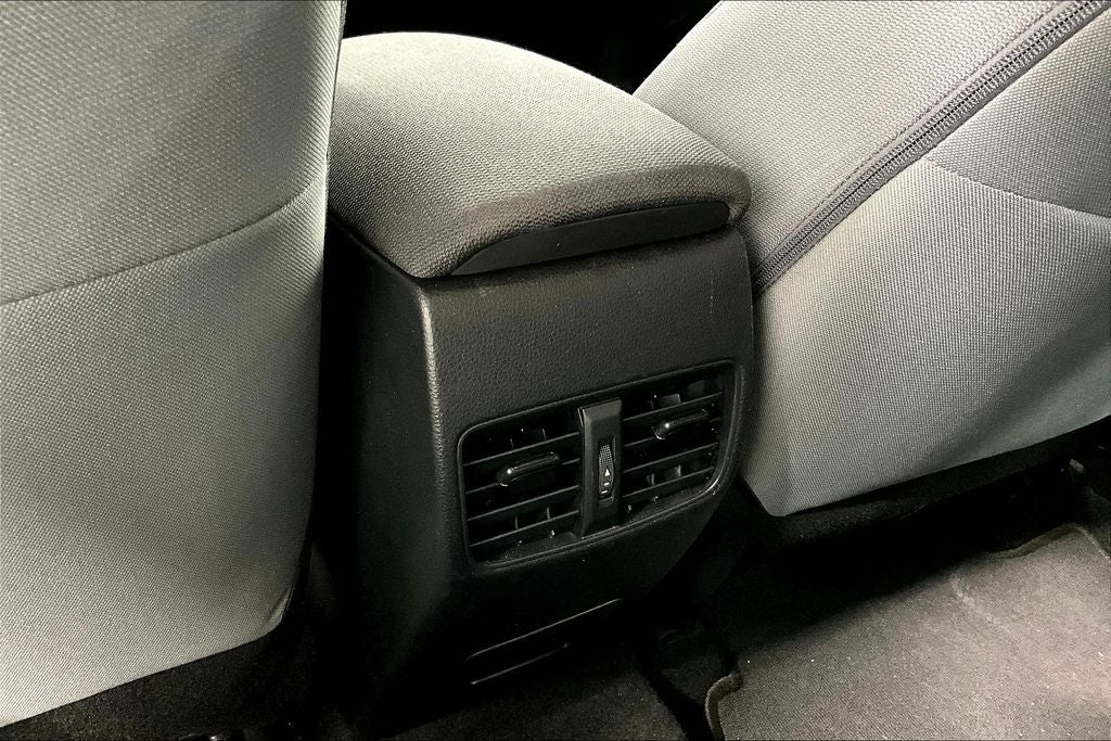 2023 Toyota Corolla Cross Hybrid SE