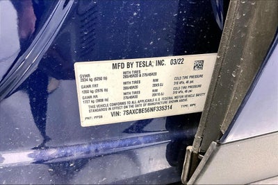 2022 Tesla Model X Base
