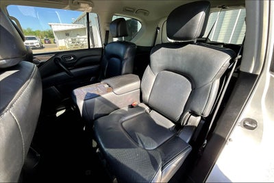 2022 INFINITI QX80 LUXE