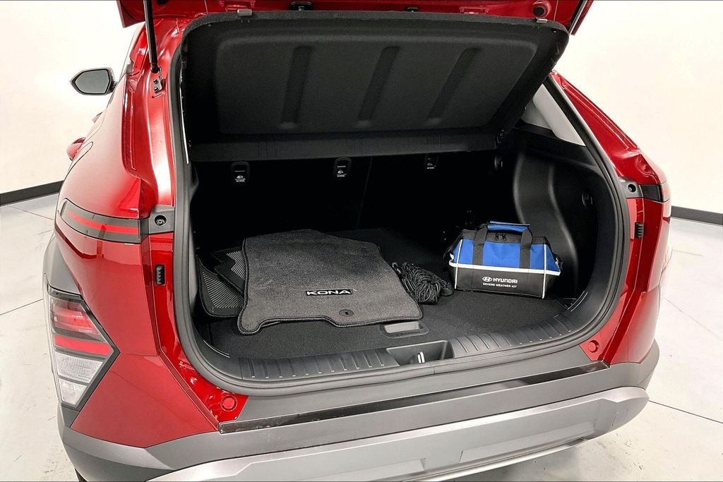 2026 Hyundai Kona SEL Premium