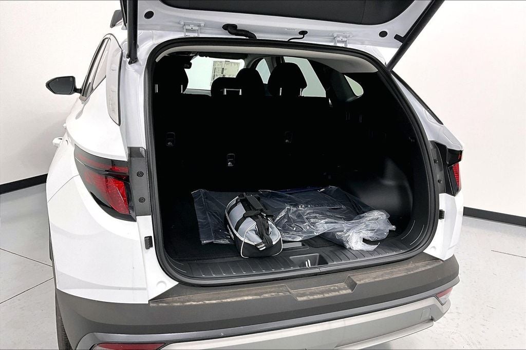 2026 Hyundai Tucson Hybrid SEL