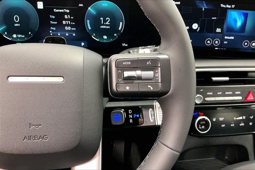 2027 Hyundai Palisade Hybrid Blue SEL 8 Passenger