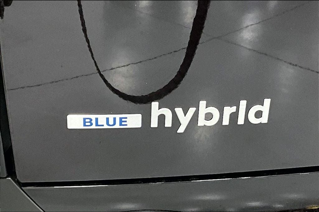 2026 Hyundai Palisade Hybrid Blue SEL 8 Passenger