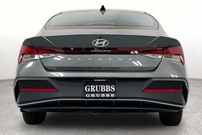 2026 Hyundai Elantra SE
