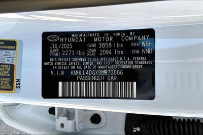 2025 Hyundai Elantra SE