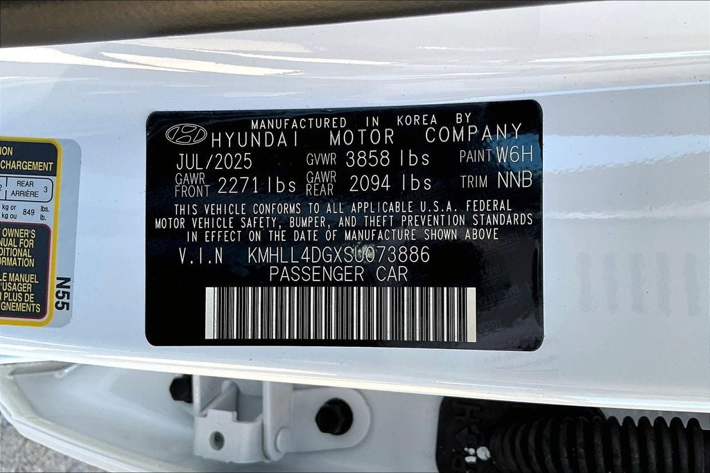 2025 Hyundai Elantra SE