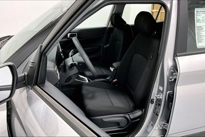 2026 Hyundai Venue SE