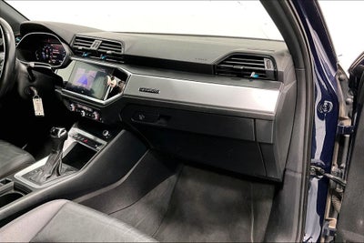 2020 Audi Q3 Premium quattro